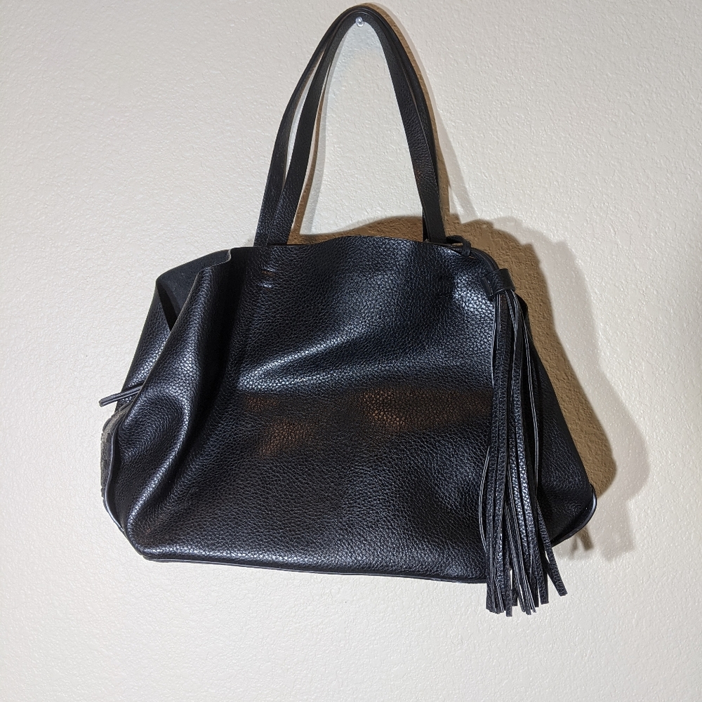 Chinese Laundry black purse
